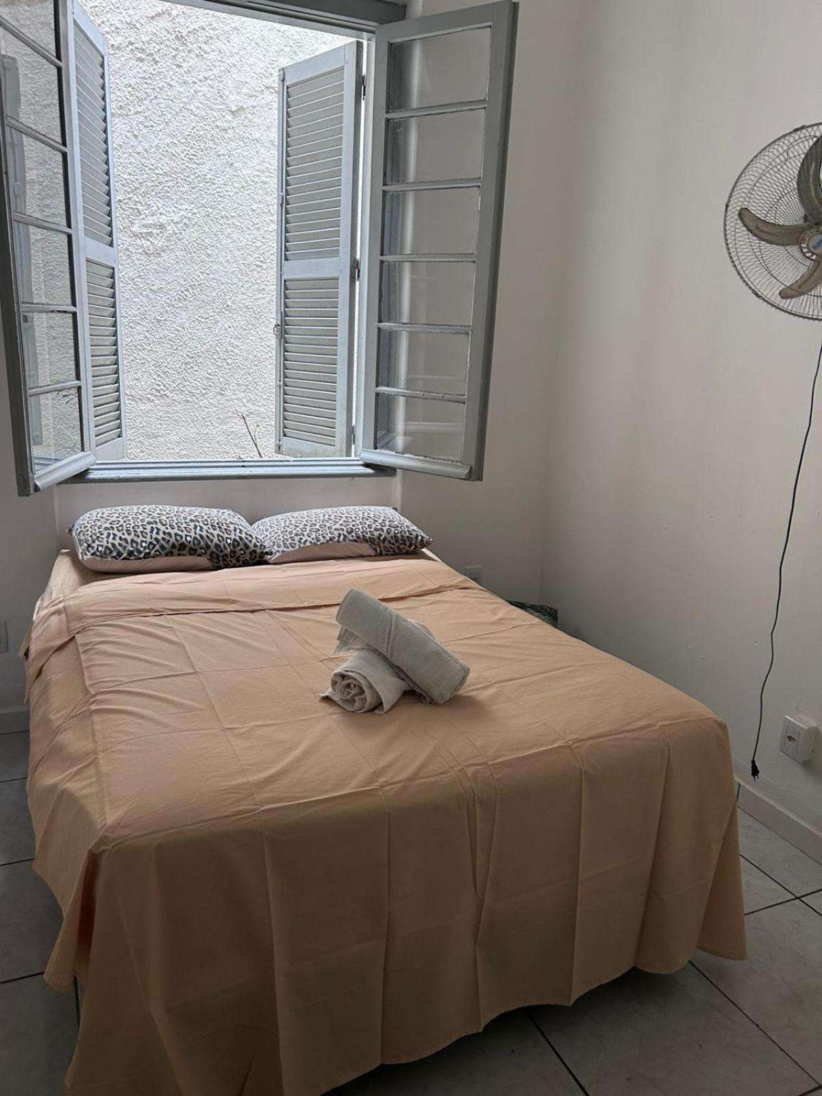 Hostel Bahia Porto Alegre Bagian luar foto