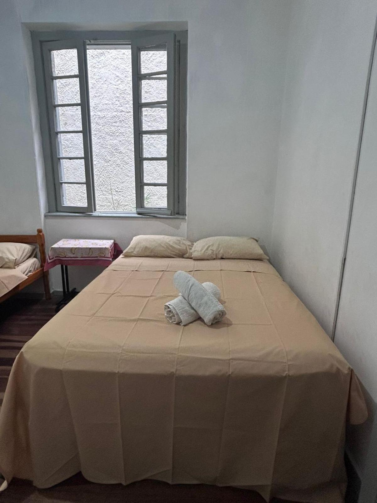 Hostel Bahia Porto Alegre Bagian luar foto