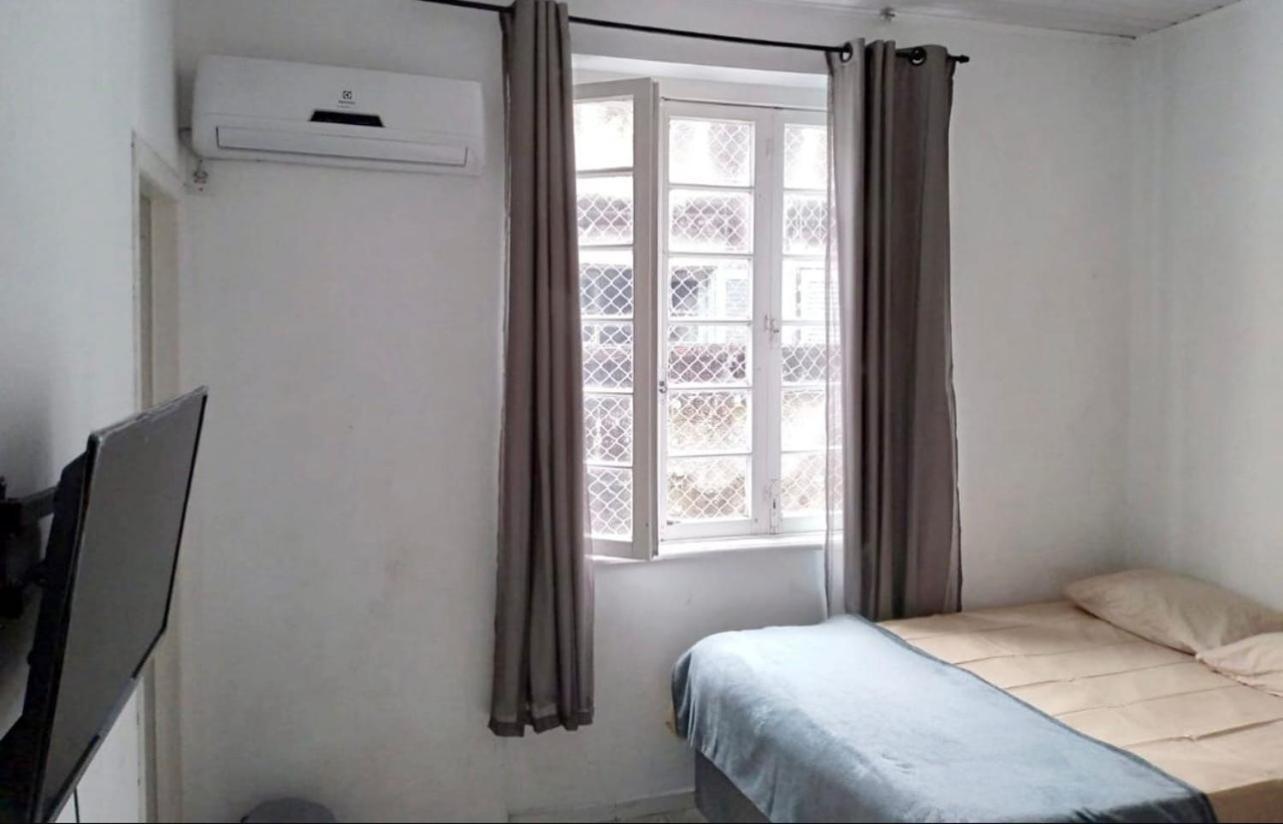 Hostel Bahia Porto Alegre Bagian luar foto
